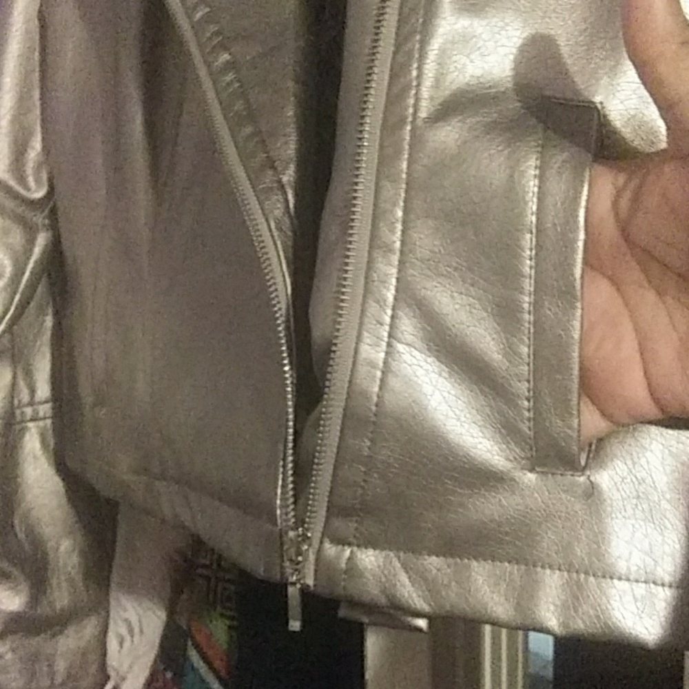 Jacket - Picture 2 of 2